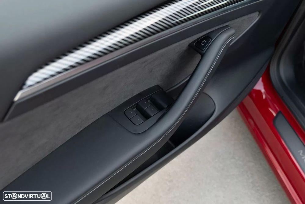 Tesla Model 3 Performance Tração Integral - 23