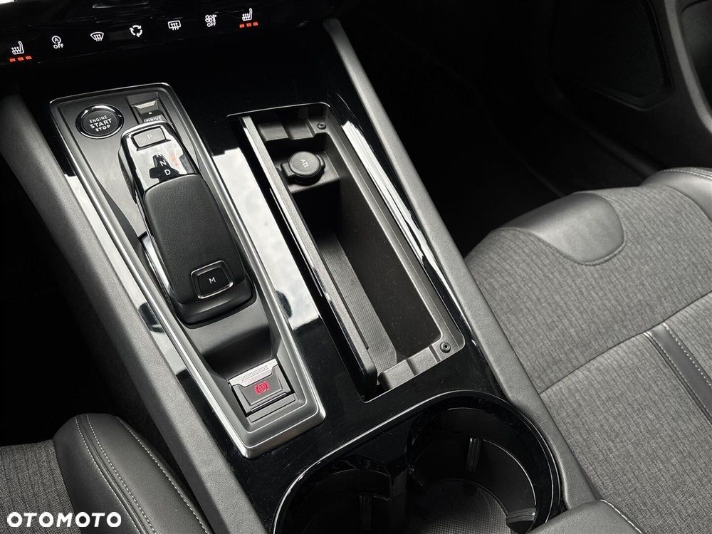 Peugeot 508 BlueHDi 130 Allure S&S EAT8 - 32