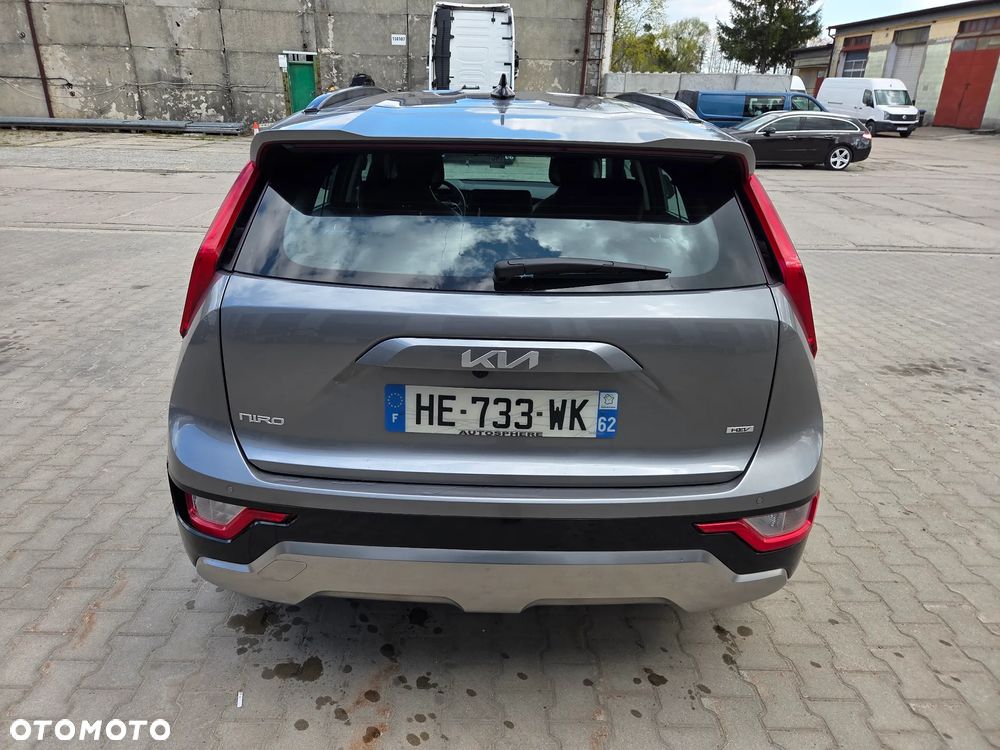 Kia Niro - 8