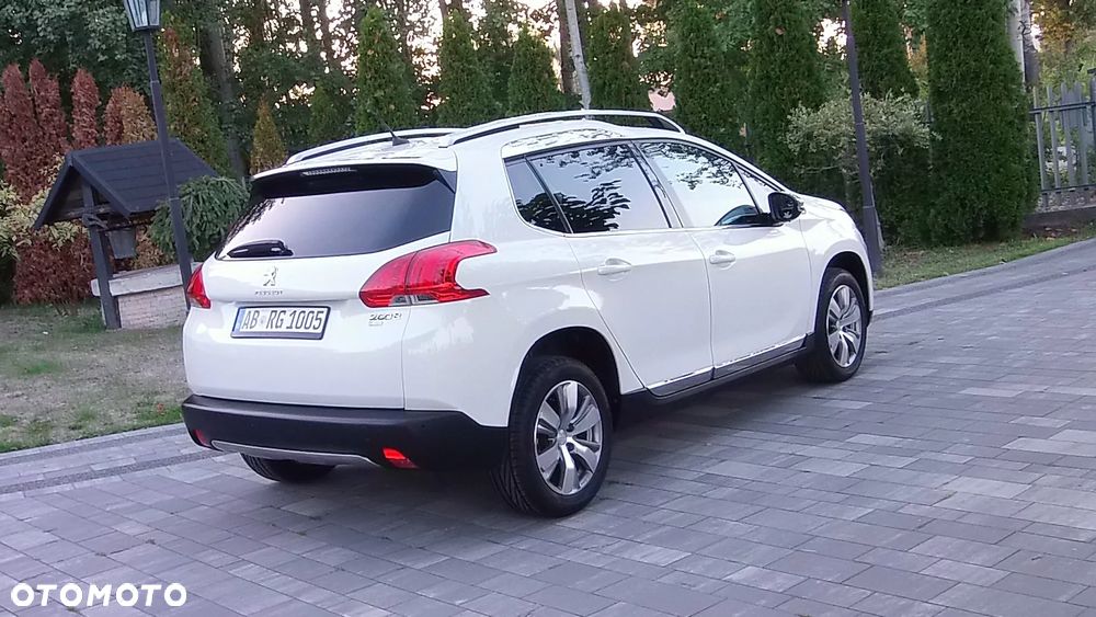 Peugeot 2008 e-HDi FAP 92 ETG6 STOP & START Allure - 6
