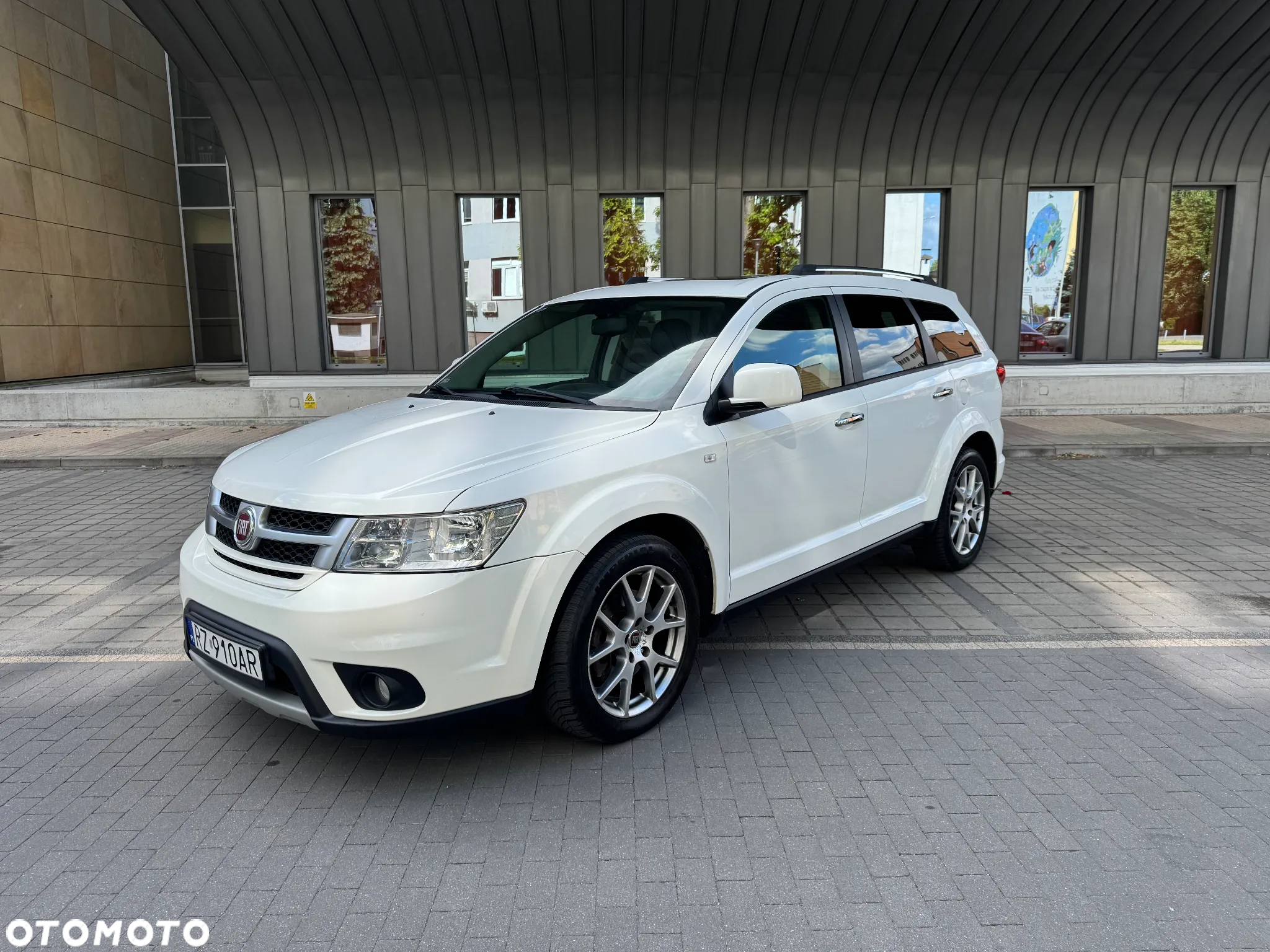 Fiat Freemont 2.0 Multijet Lounge AWD - 16