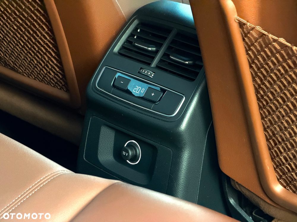 Audi A4 Avant 40 TFSI Sport S tronic - 37