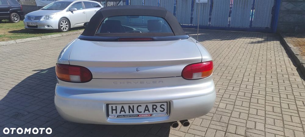 Chrysler Stratus LX 2.5 - 5