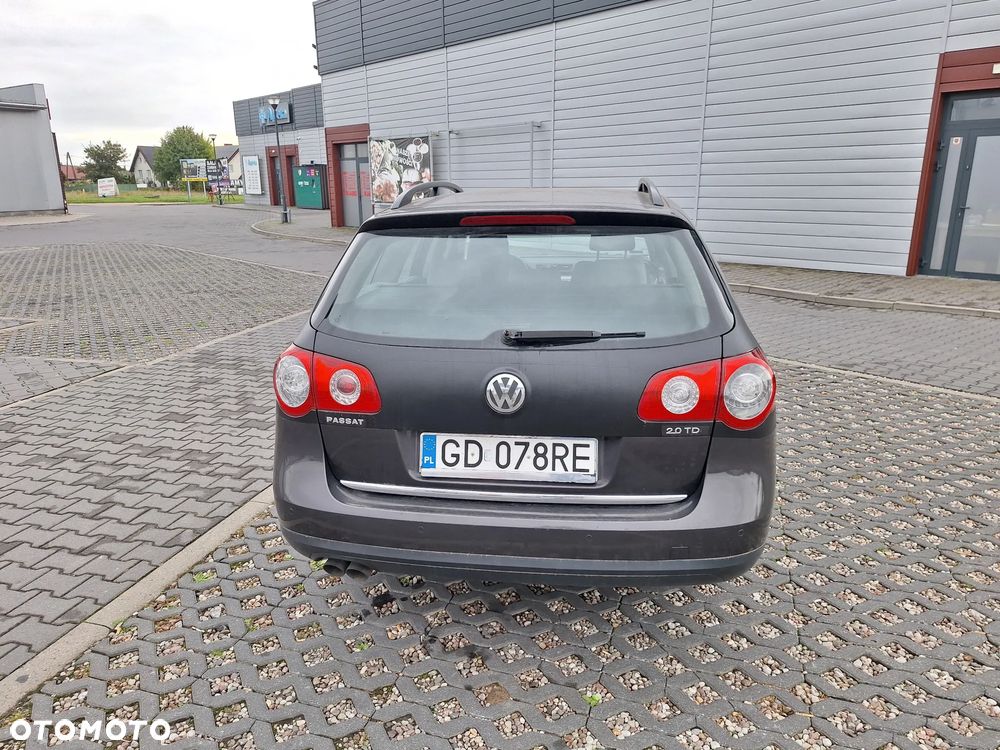 Volkswagen Passat 2.0 TDI Comfortline Optimum - 2