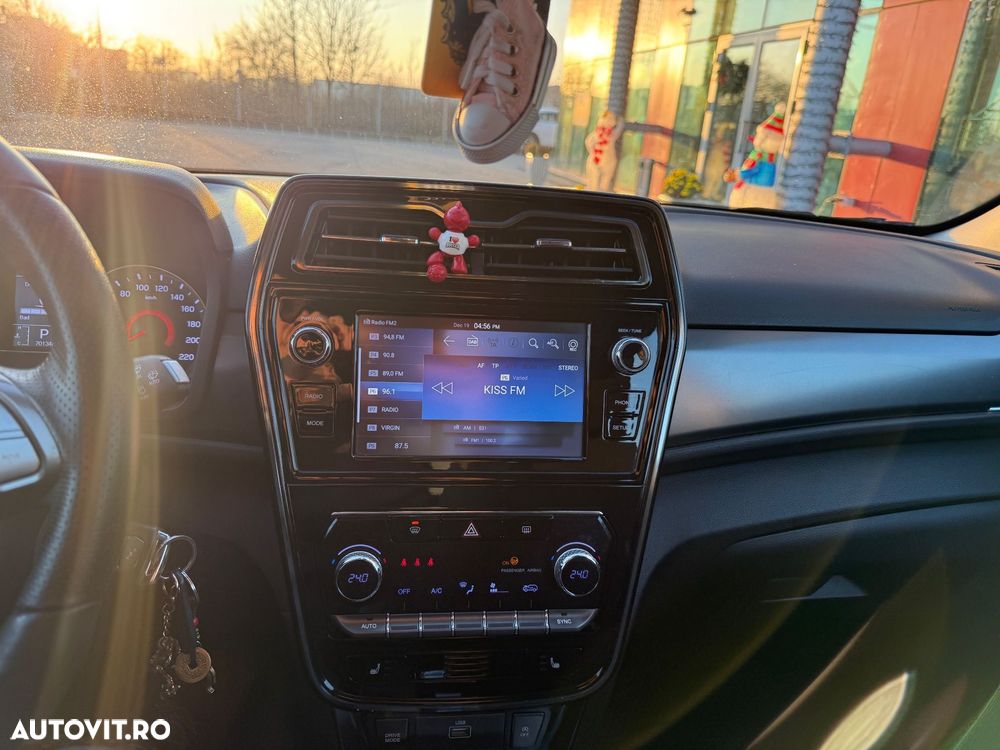 SsangYong Tivoli - 12