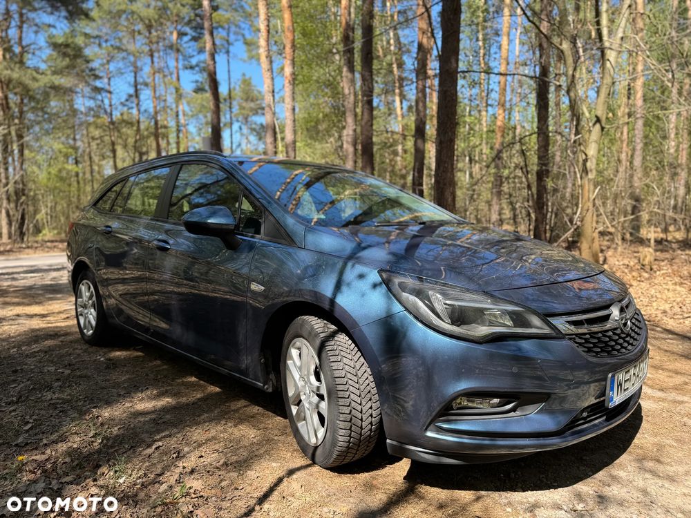 Opel Astra 1.6 CDTI Enjoy S&S - 9