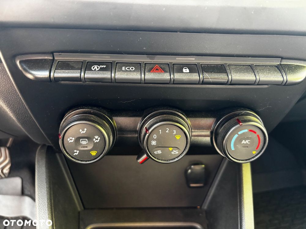 Dacia Duster 1.0 TCe Essential - 15