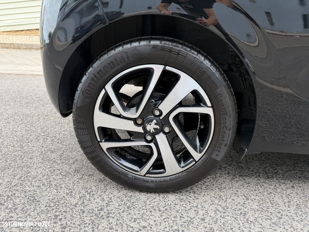 Peugeot 108 1.2 PureTech Top! Allure - 13