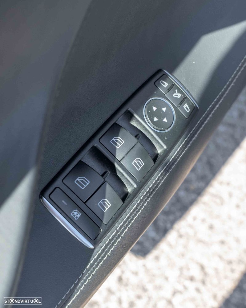 Tesla Model S P100D — fotografia 34