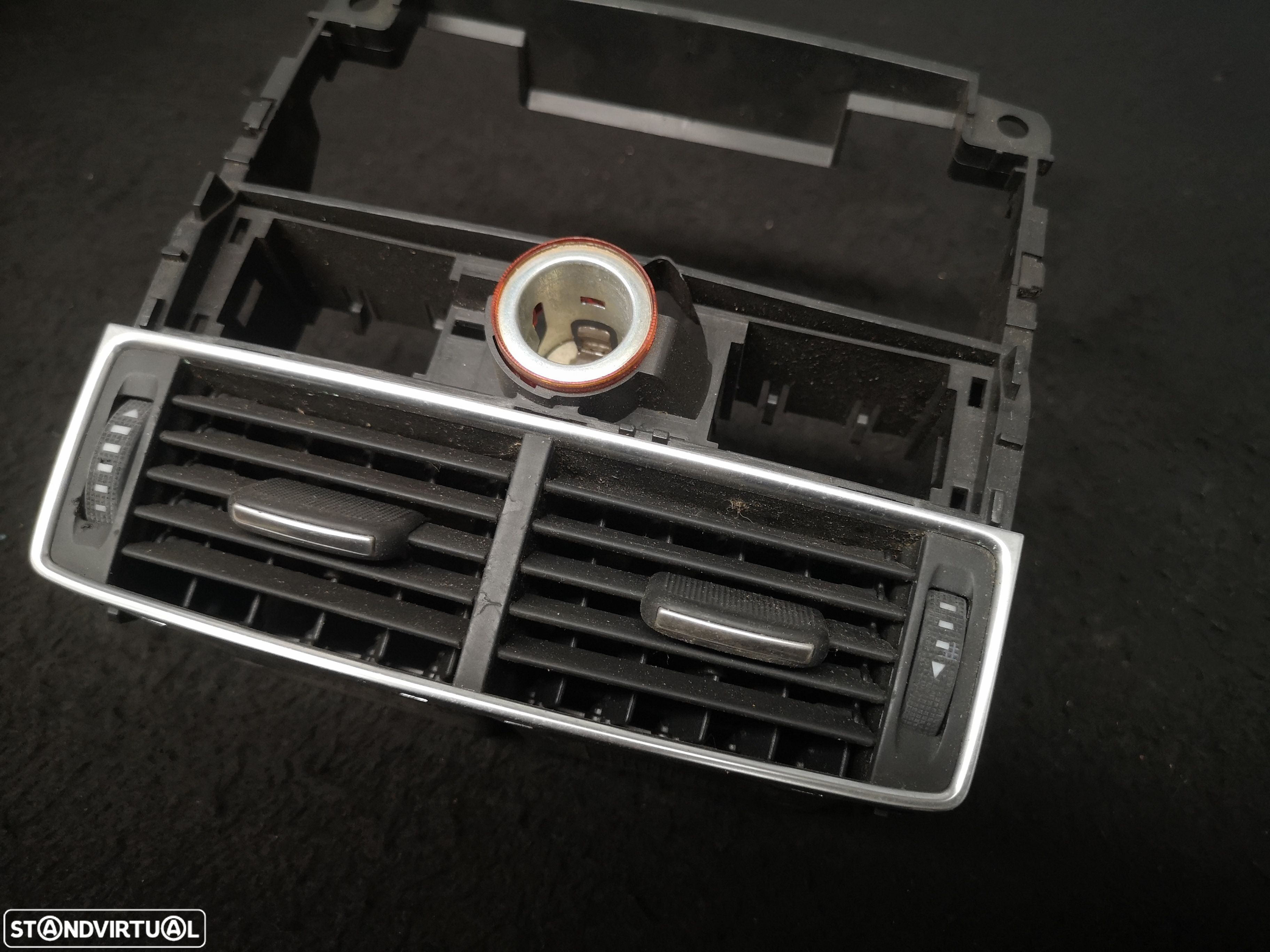 Grelha de sofagem  traseira Originais  Audi A8 d3 4e0 2003+ - 1