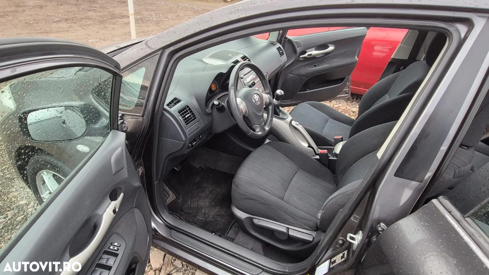 Toyota Auris 1.6 Sol - 7