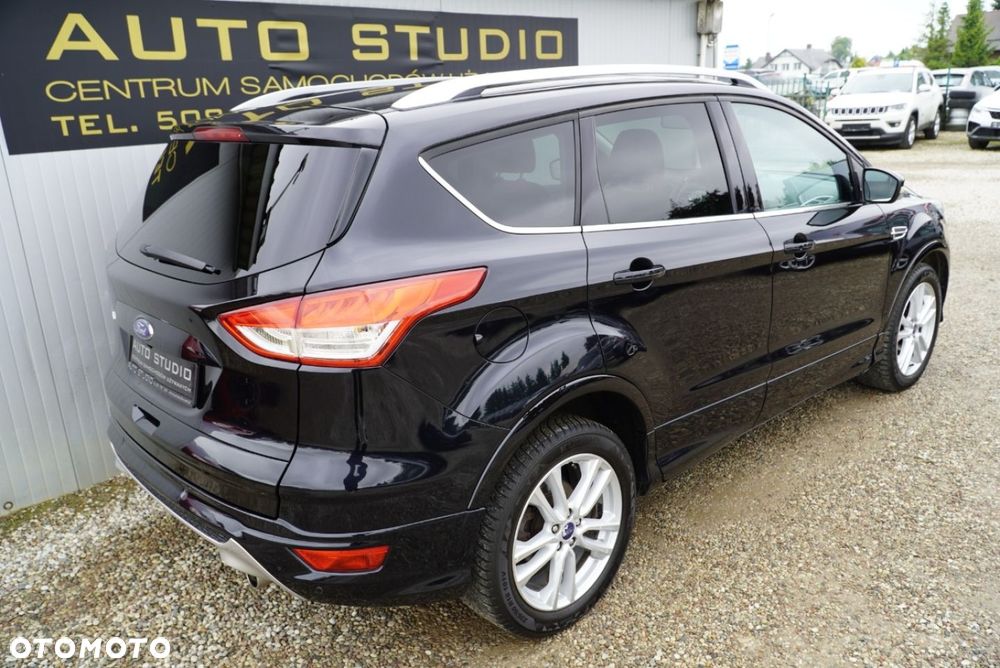 Ford Kuga 2.0 TDCi 2x4 ST-Line - 3