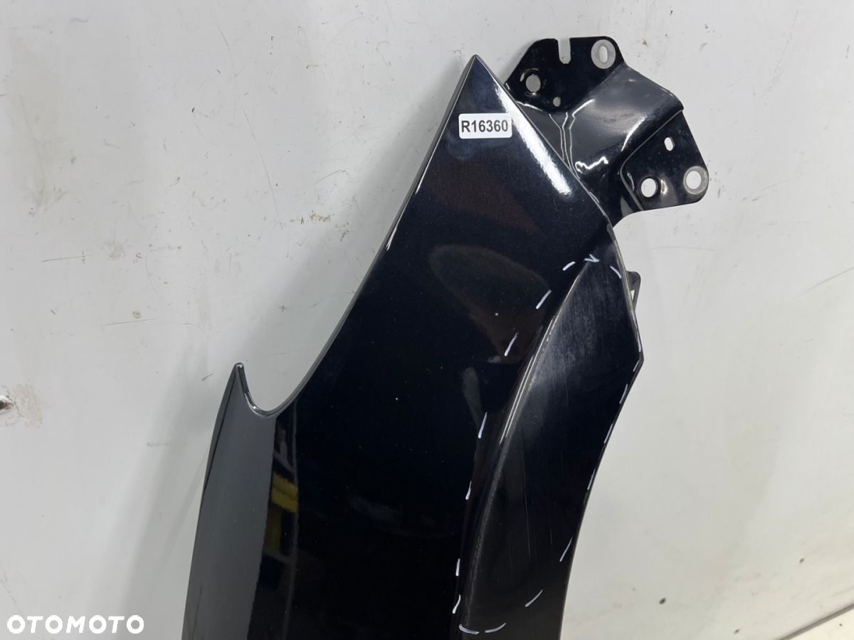 Błotnik Mazda 3 III BM 13-18r. prawy przedni prawy przód - 2