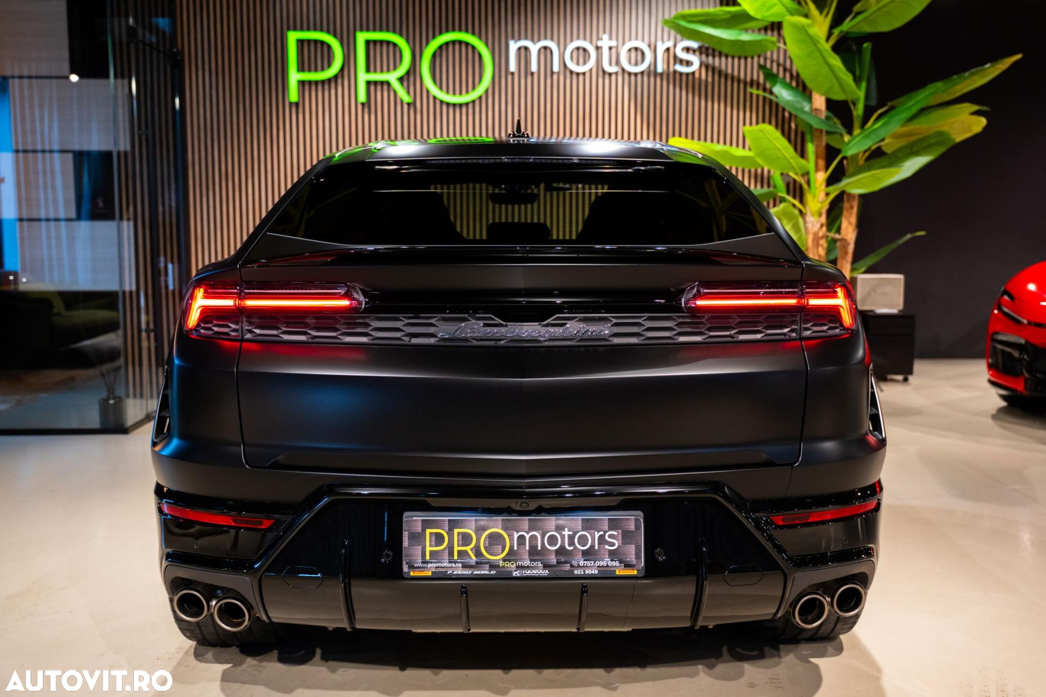 Lamborghini URUS - 31