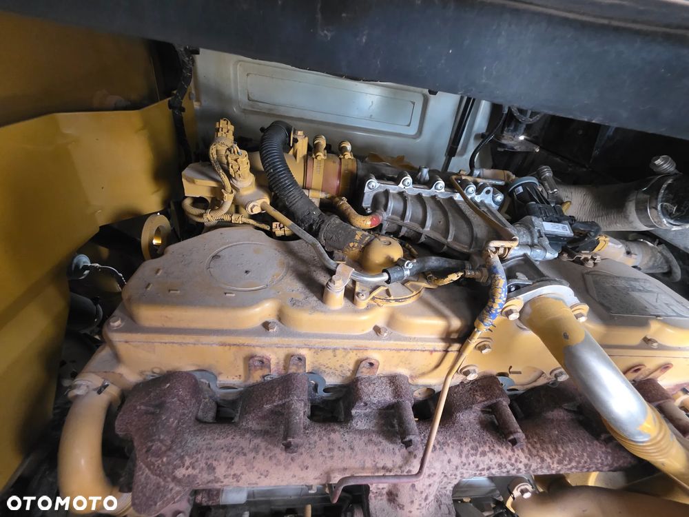 Caterpillar 938 K, 2013 ROK, ŁYŻKA + WIDŁY - 31