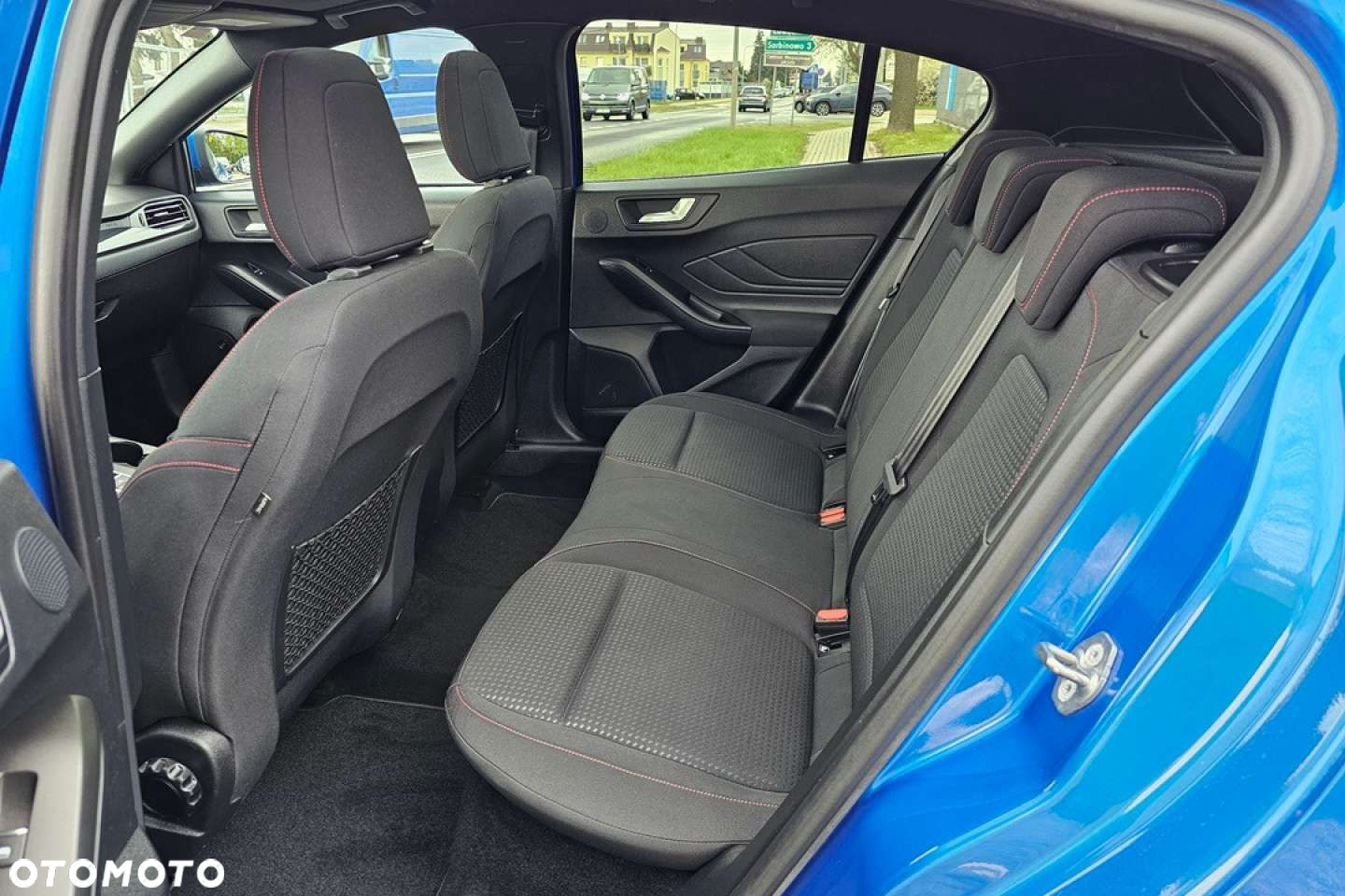 Ford Focus - 13