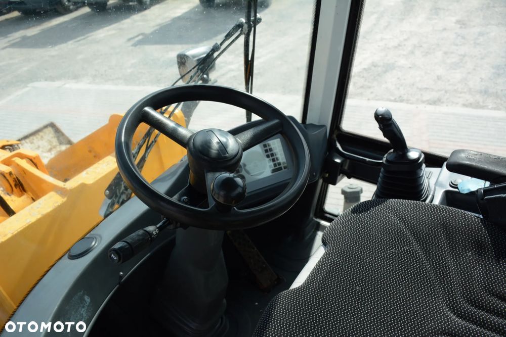 Liebherr L 514 Stereo / 2007r. / Bardzo dobry stan / Opony 90% - 16