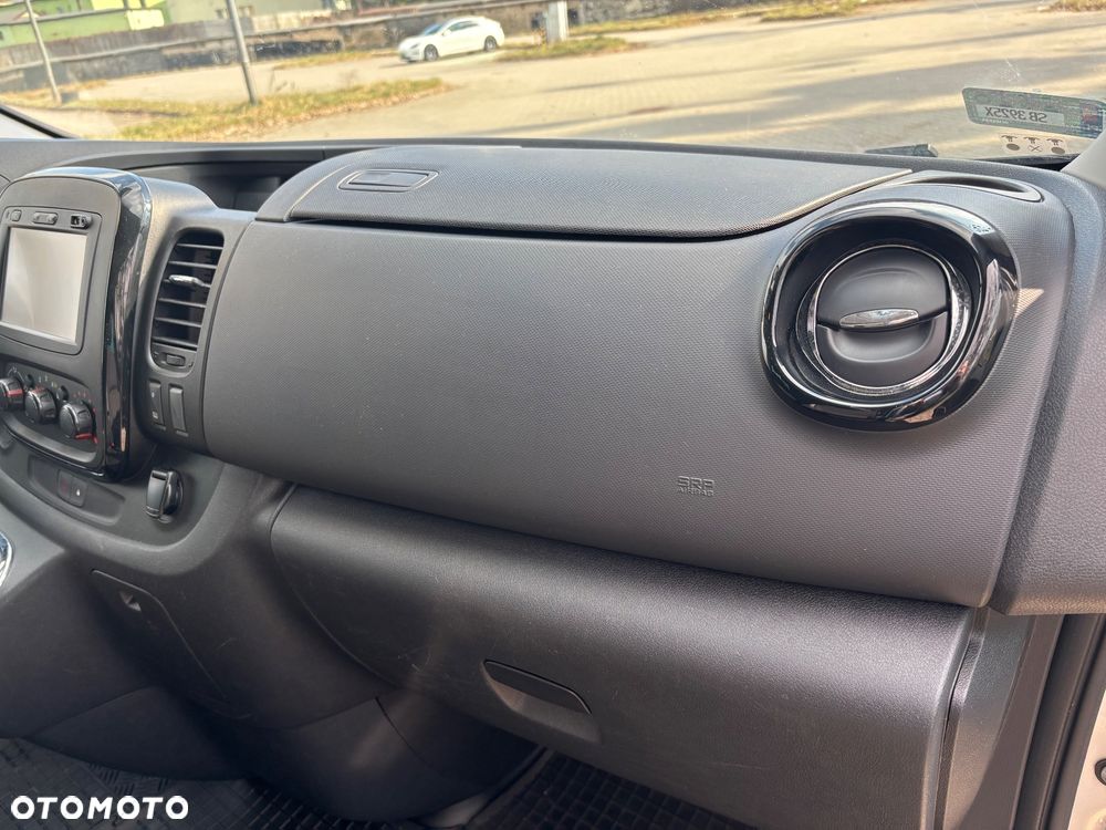 Opel Vivaro L2H1 2,9t Edition - 14