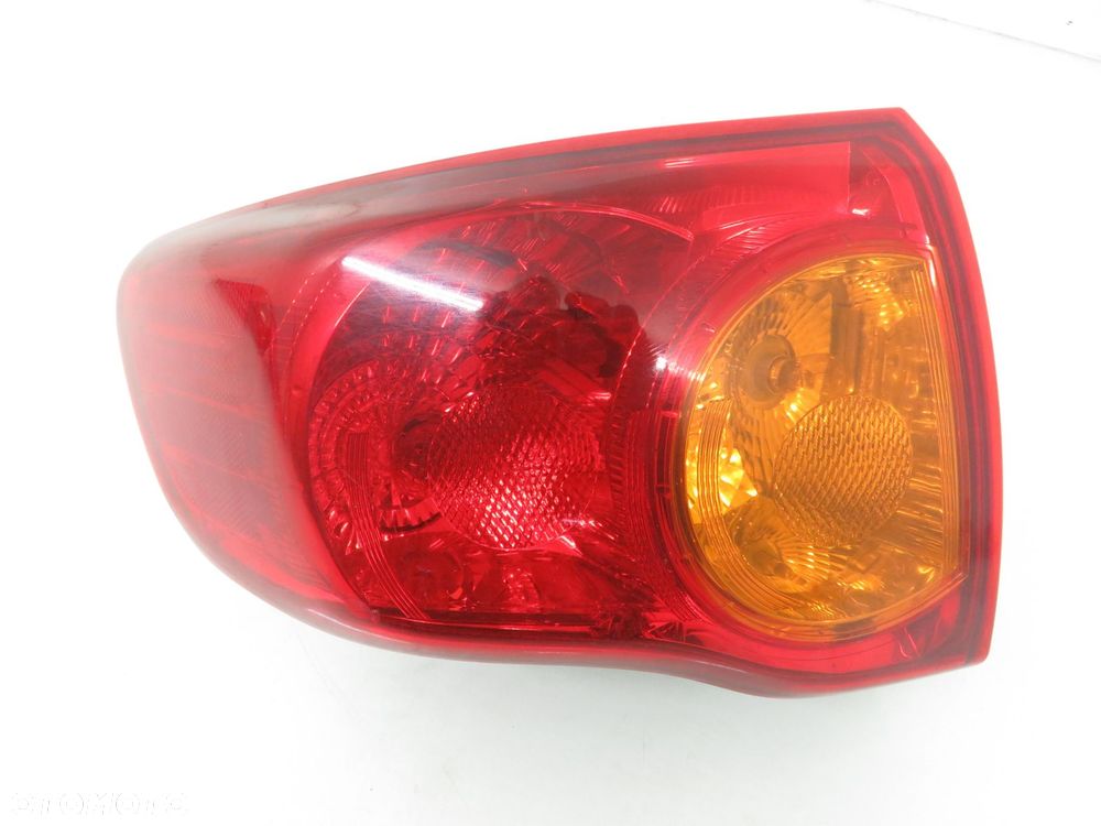 LAMPA LEWA TYLNA TOYOTA COROLLA E12 SEDAN - 1