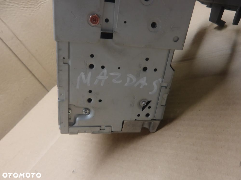MAZDA 5 LIFT 5D 05-10 2.0D RADIOODTWARZACZ 14797325 - 3