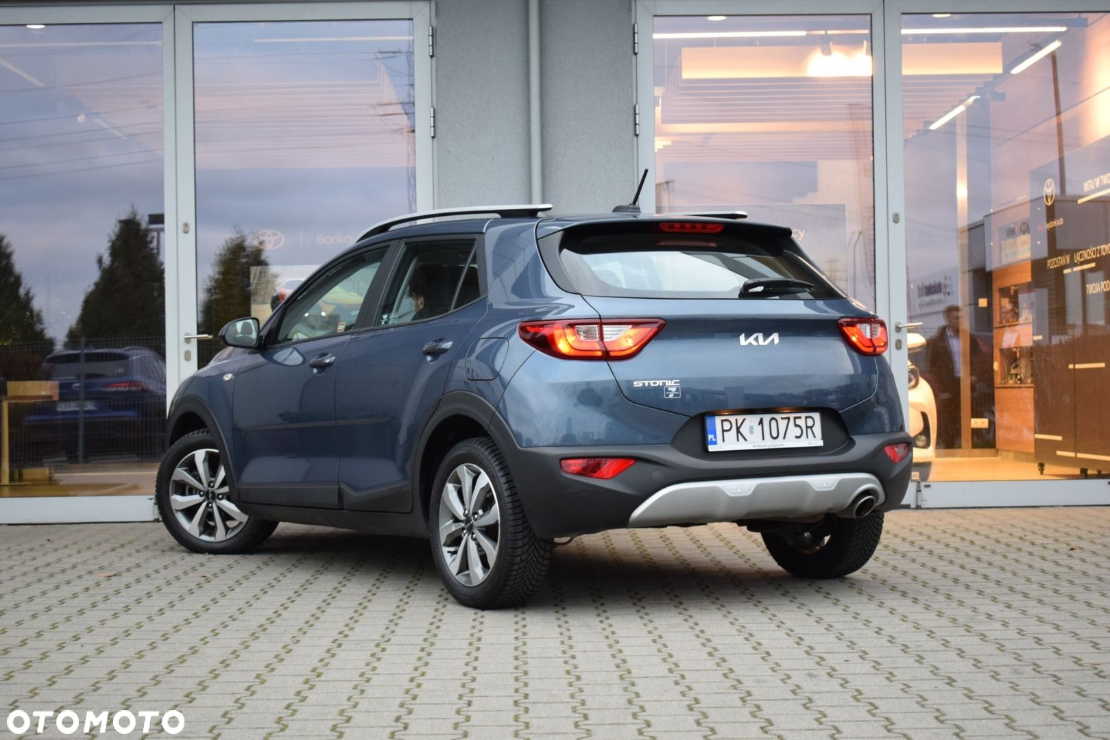 Kia Stonic 1.0 T-GDI M DCT - 3