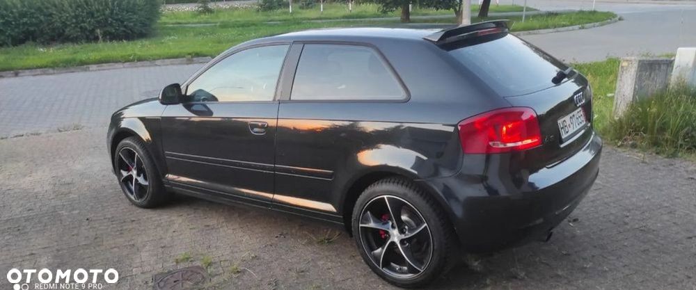 Audi A3 3-drzwiowe 1.6 TDI DPF S line Sportpaket (plus) - 16