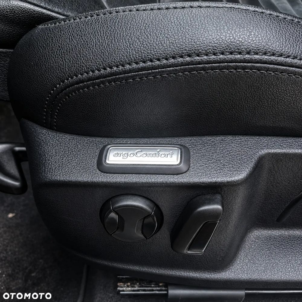Volkswagen Passat 1.8 TSI BMT Highline DSG - 23