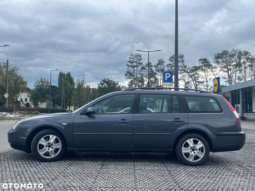 Ford Mondeo - 4
