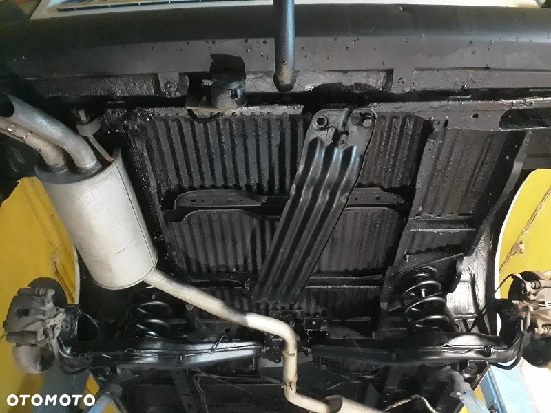 Volkswagen Transporter - 14