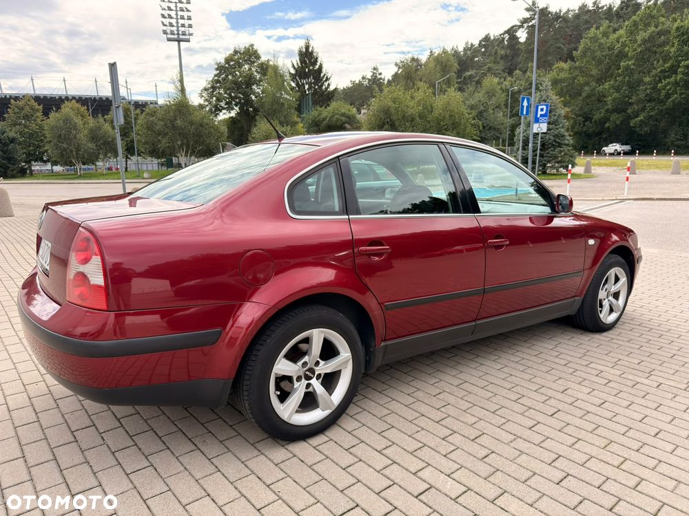 Volkswagen Passat - 3