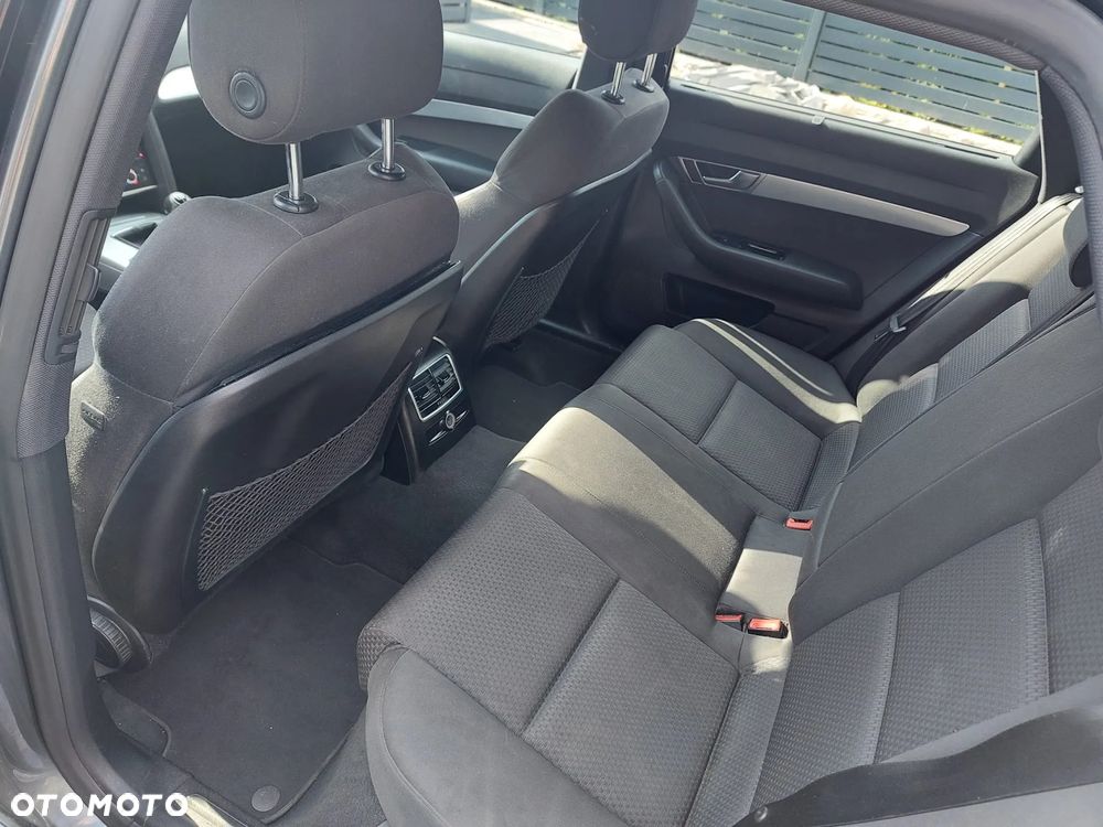 Audi A6 - 24