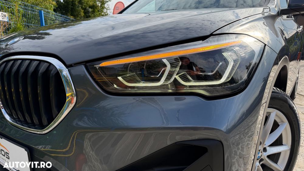 BMW X1 sDrive18d AT - 34