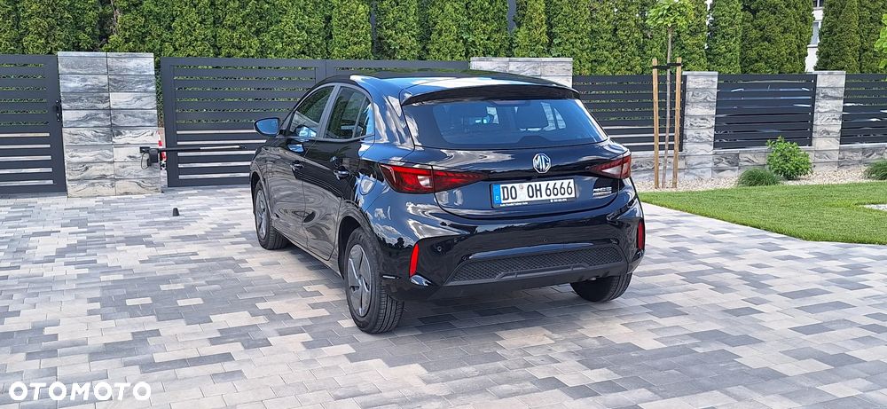 MG MG3 - 11