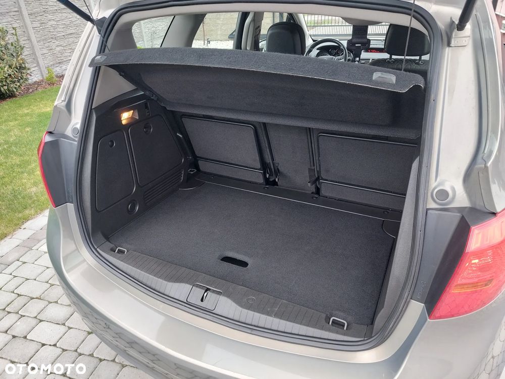 Opel Meriva 1.4 Selection - 28