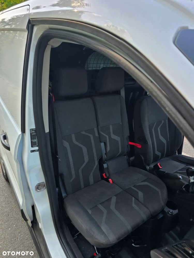 Ford Tourneo Connect 1.0 EcoBoost Titanium - 22