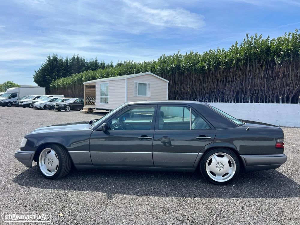 Mercedes-Benz E 280 Classic - 16