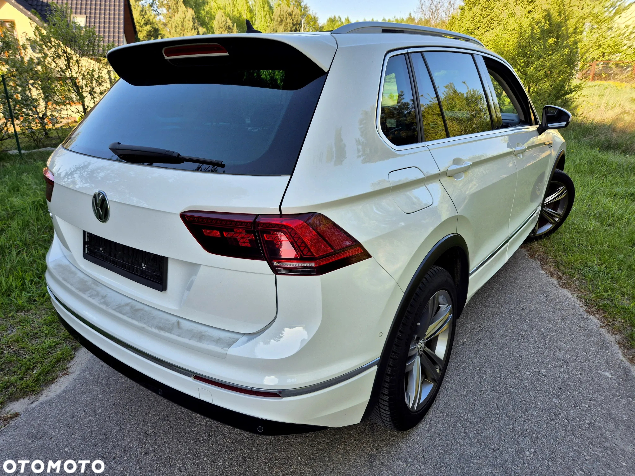 Volkswagen Tiguan 2.0 TDI SCR 4MOTION DSG Highline - 3