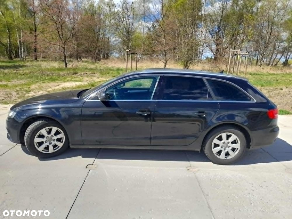 Audi A4 Avant 2.0 TDI - 4
