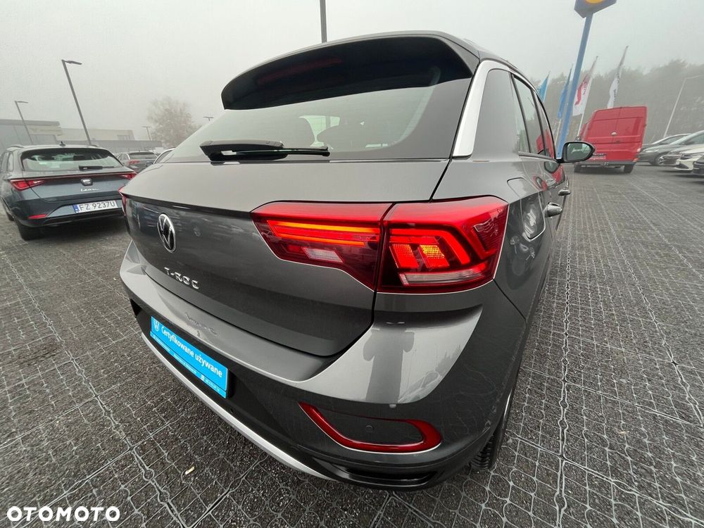 Volkswagen T-Roc - 12