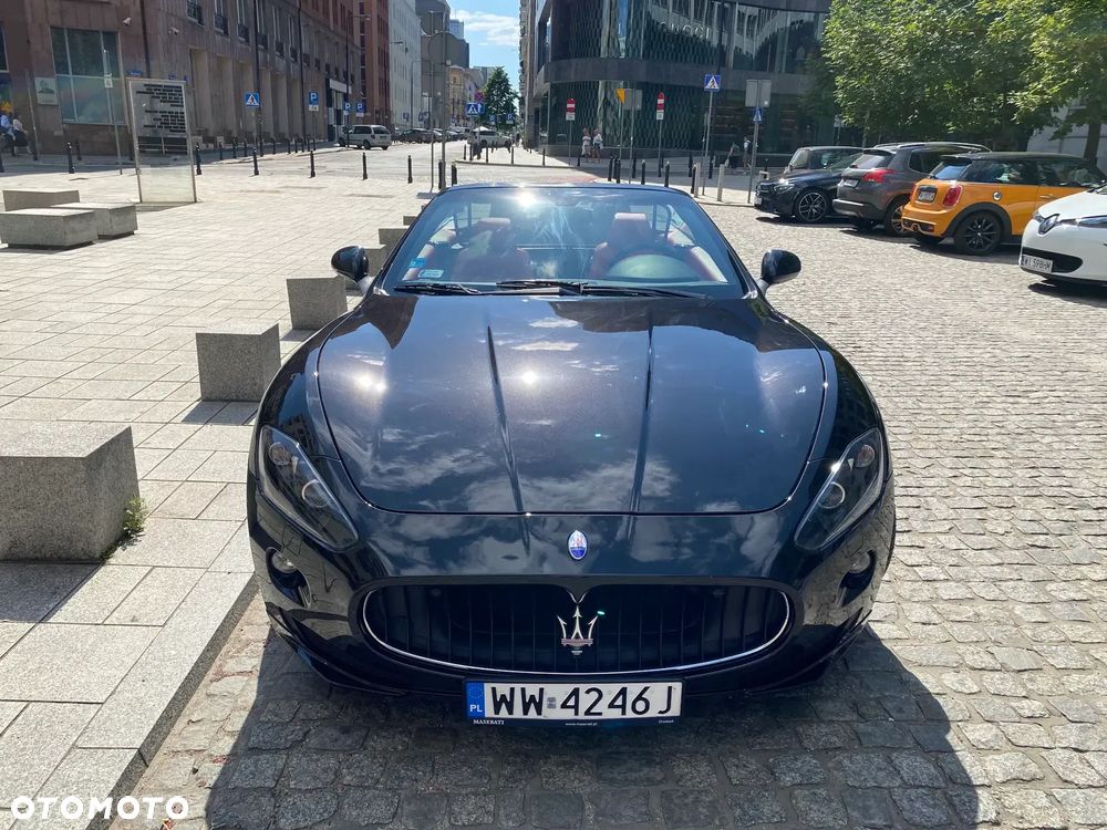 Maserati GranCabrio Sport - 4