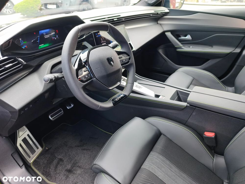 Peugeot 408 - 38