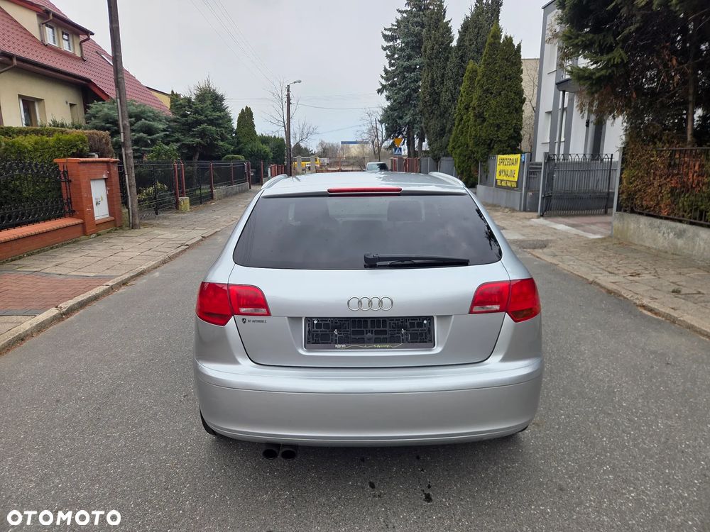 Audi A3 Sportback - 6