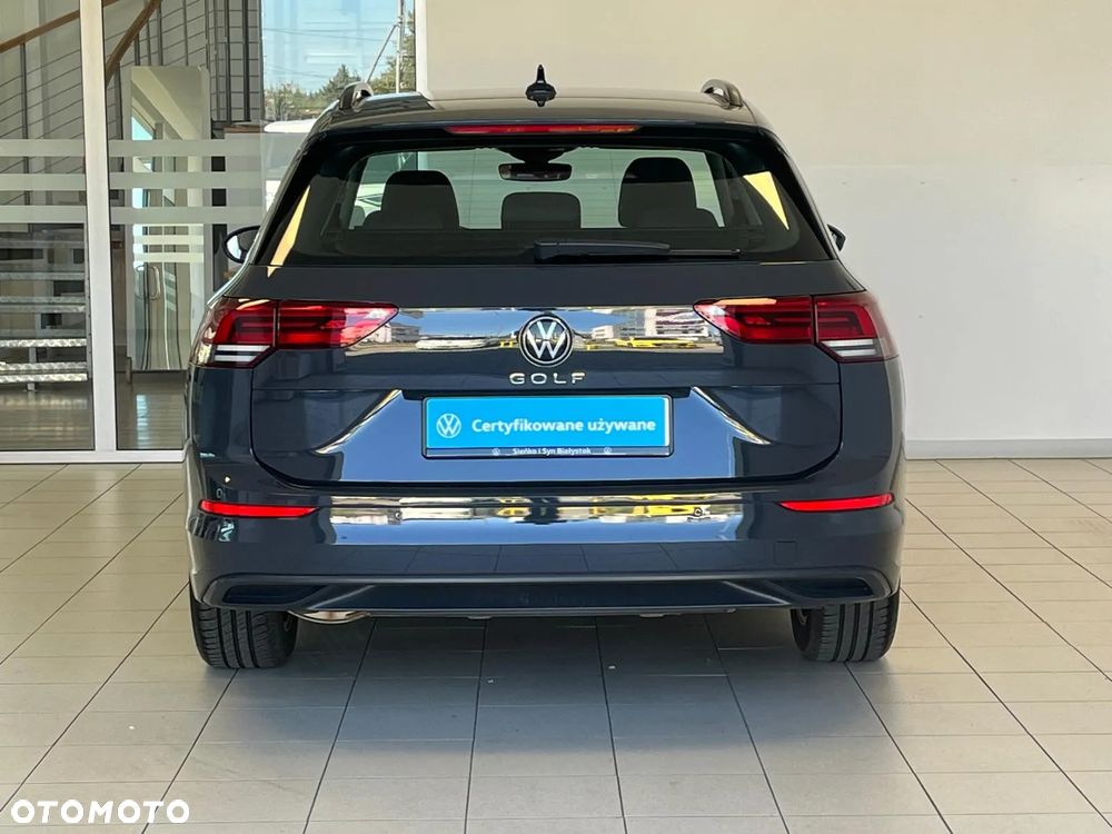 Volkswagen Golf VIII 2.0 TDI Life - 4