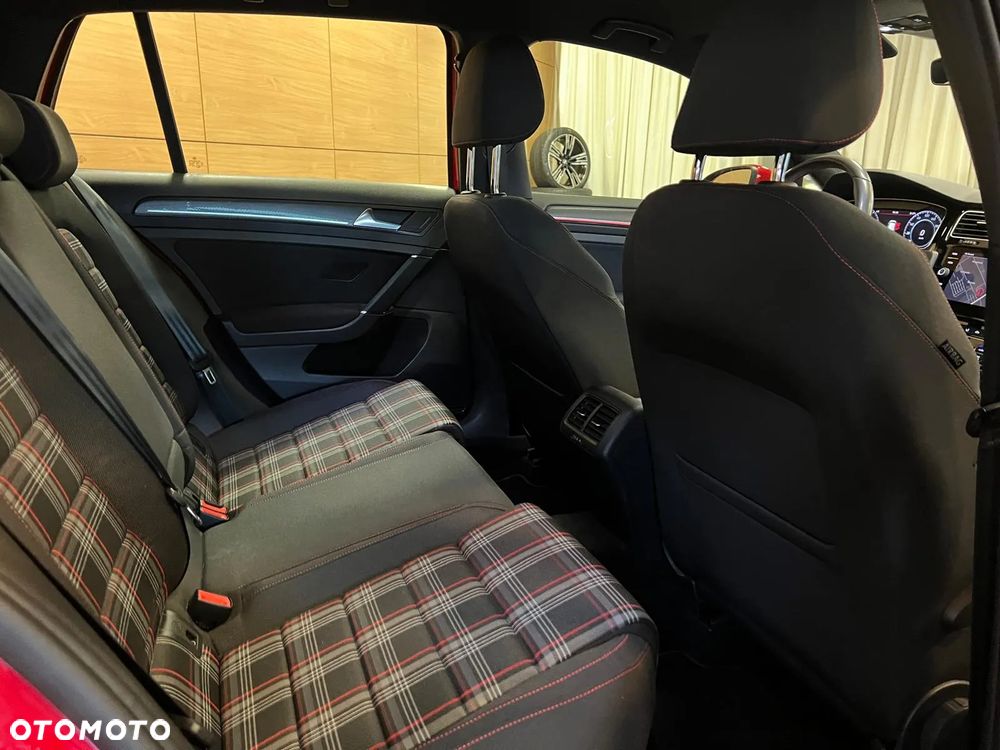 Volkswagen Golf 2.0 TSI BMT GTI Performance DSG - 10