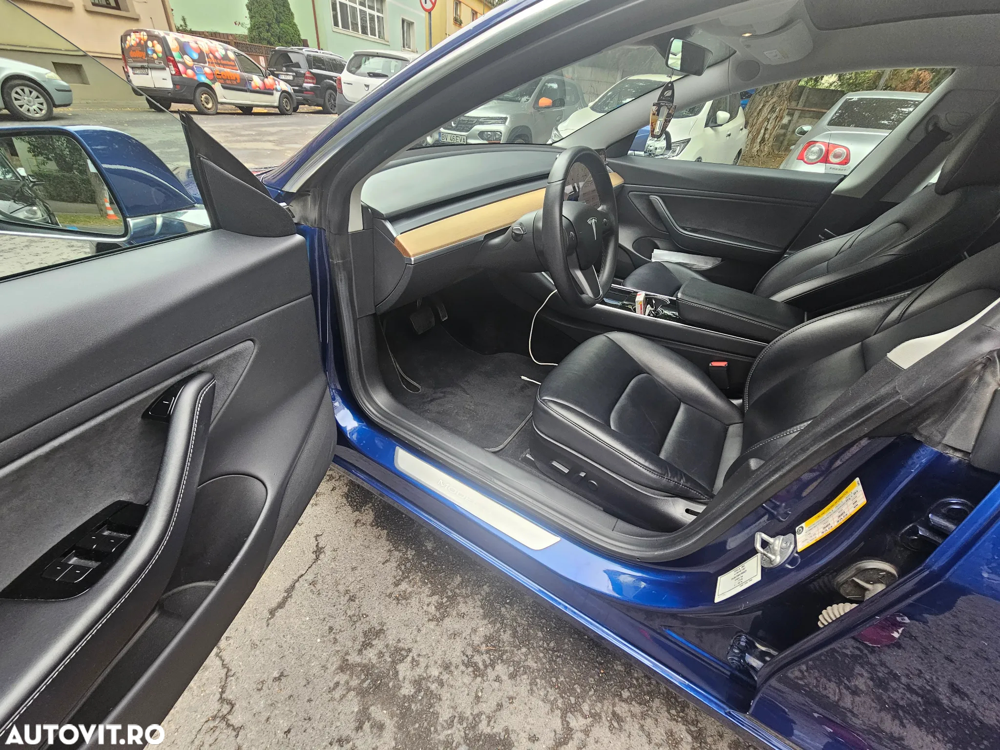Tesla Model 3 Langstreckenbatterie Allradantrieb Dual Motor - 15