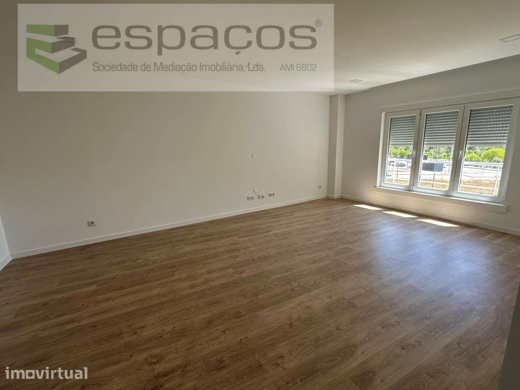 T3 NOVO (último piso) na Urbanização da Granja Park em Castelo Branco - Grande imagem: 2/13