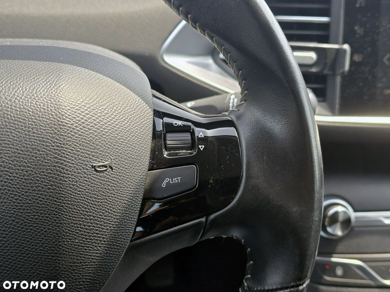 Peugeot 308 - 6