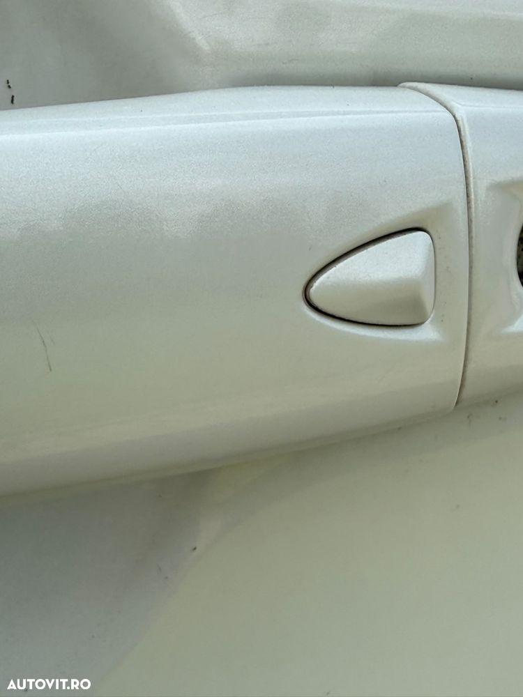 Nissan Qashqai 1.6 DCI Start/Stop N-Connecta - 30