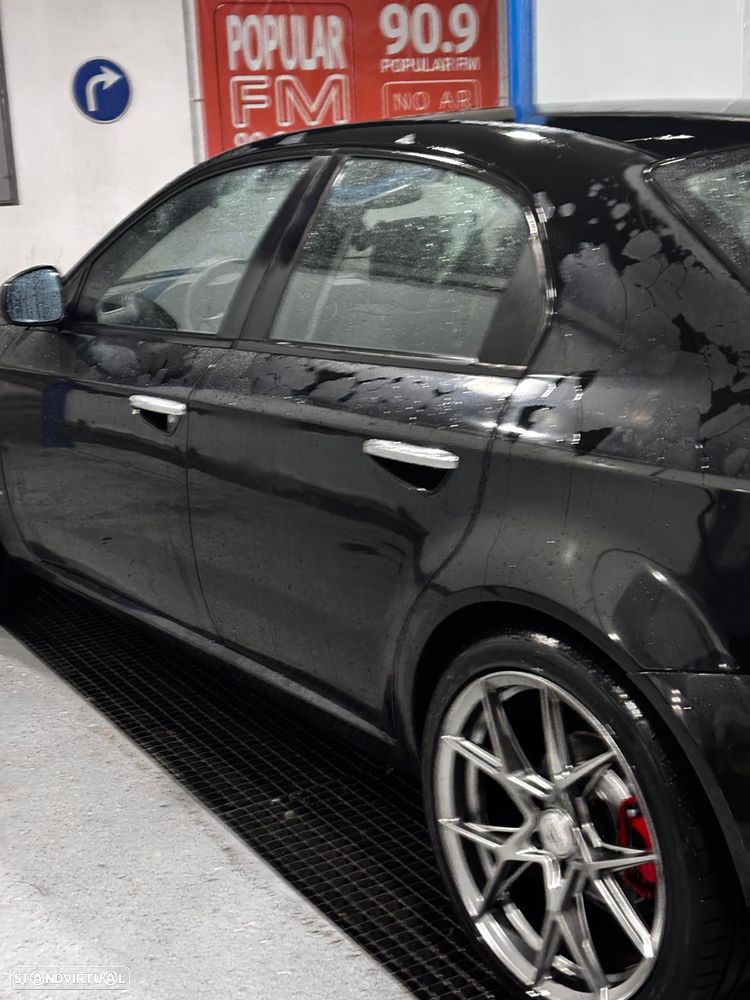 Alfa Romeo 159 1.9 JTDM 16V - 3