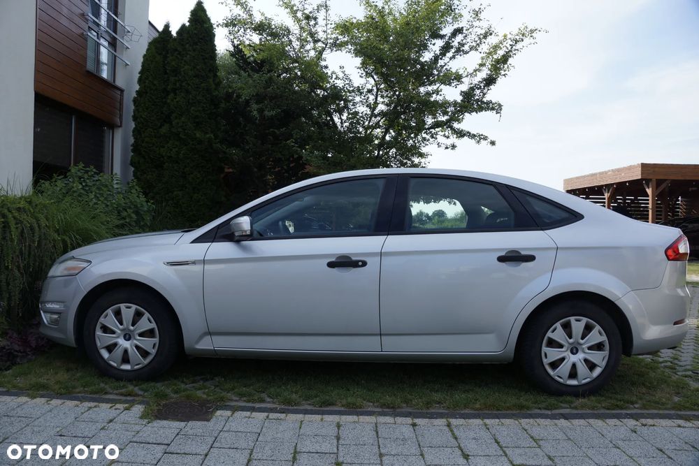 Ford Mondeo 1.6 T Ambiente - 5